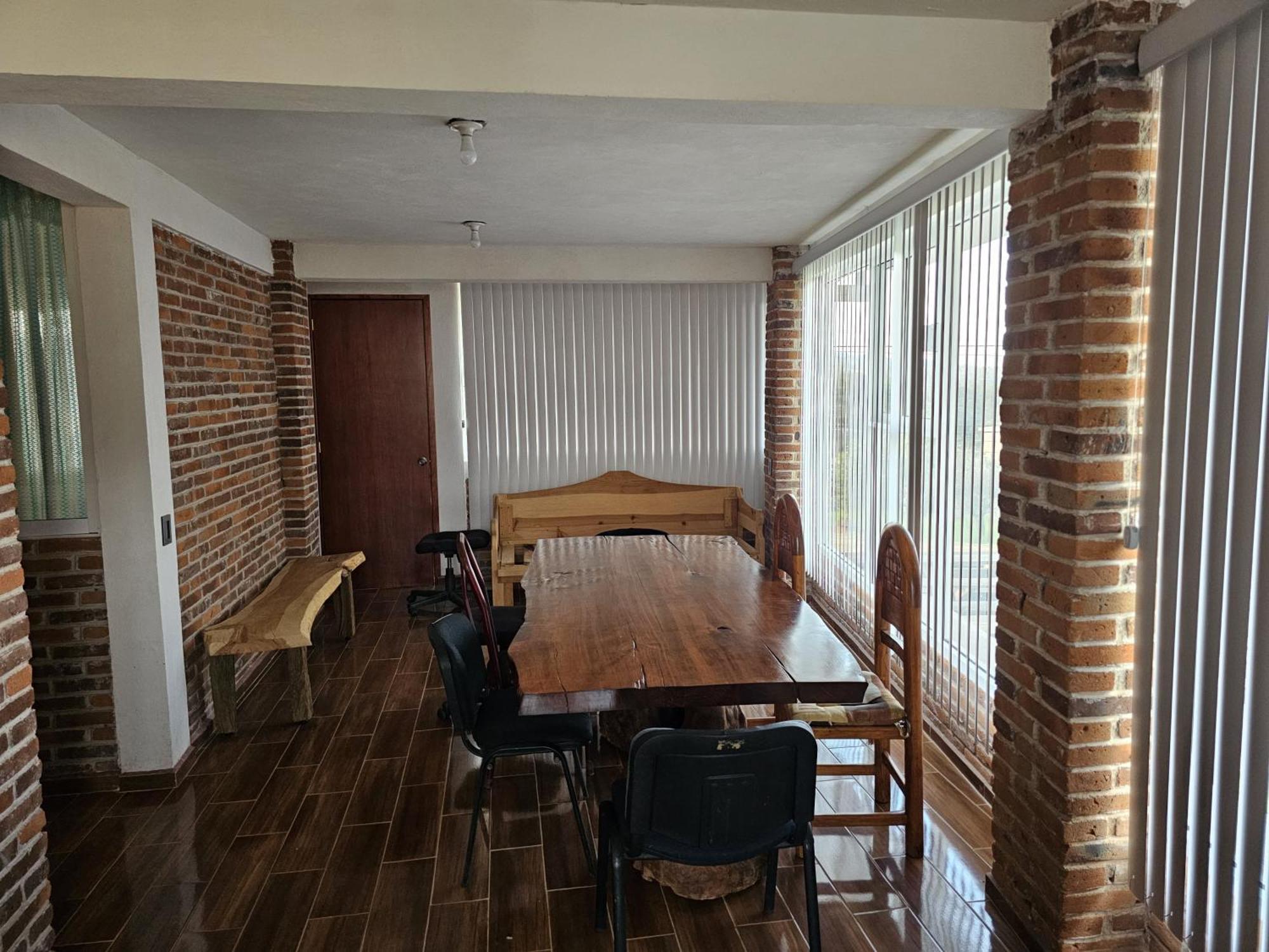 Hotel Morales